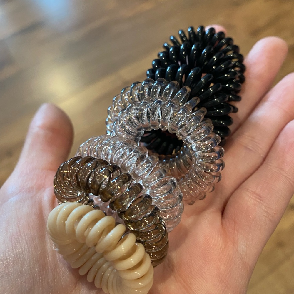 NWT scrunchies